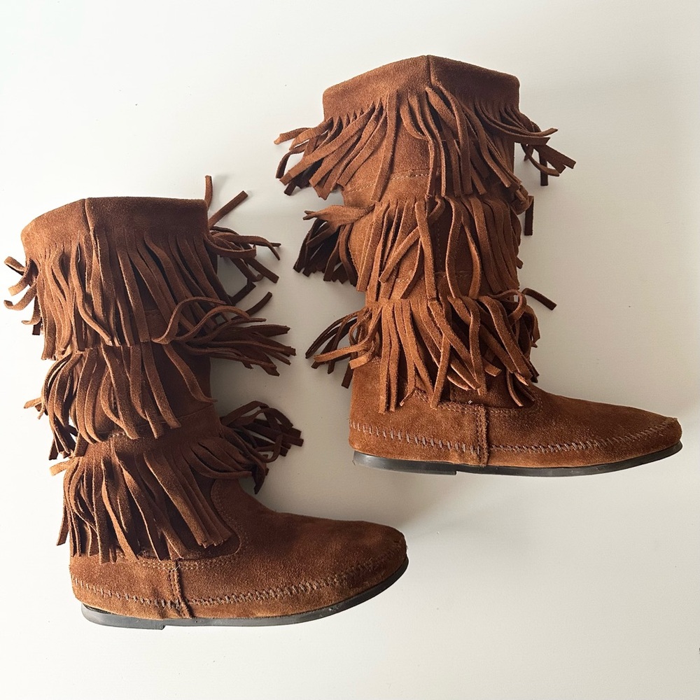 Minnetonka Women's 3-Layer Fringe Suede Boots - Brown Size 8